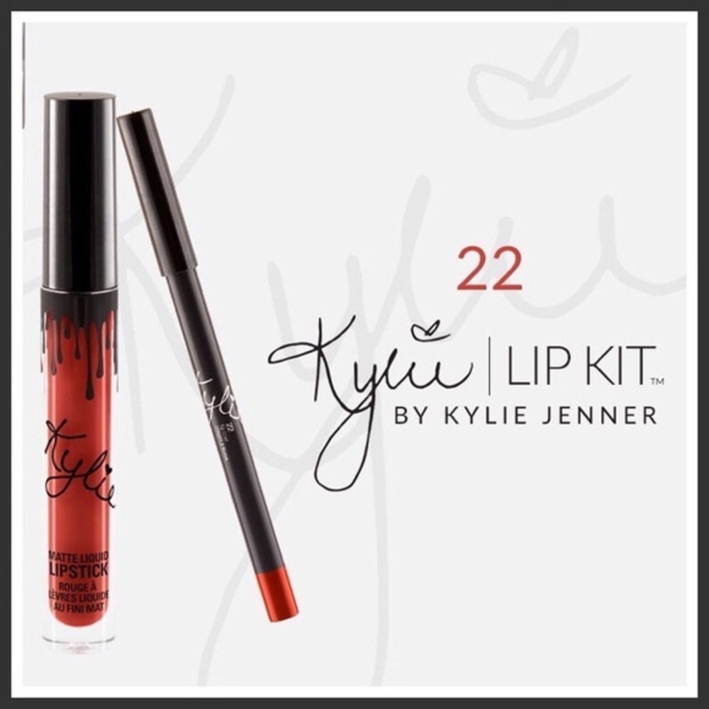 Kylie Jenner Cosmetics Lipkit 22