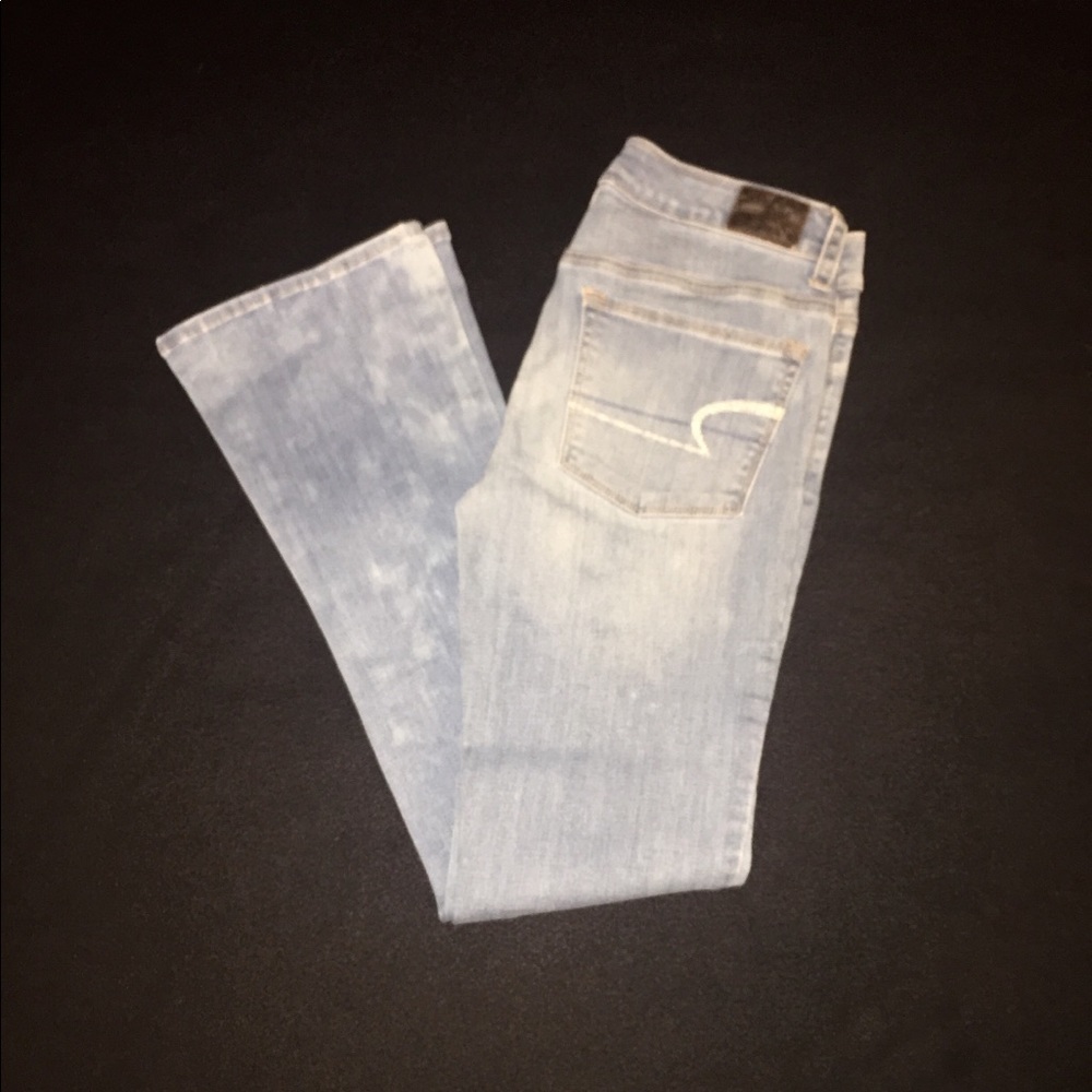 AEO Light Wash Super Stretch Skinny Kick Jeans