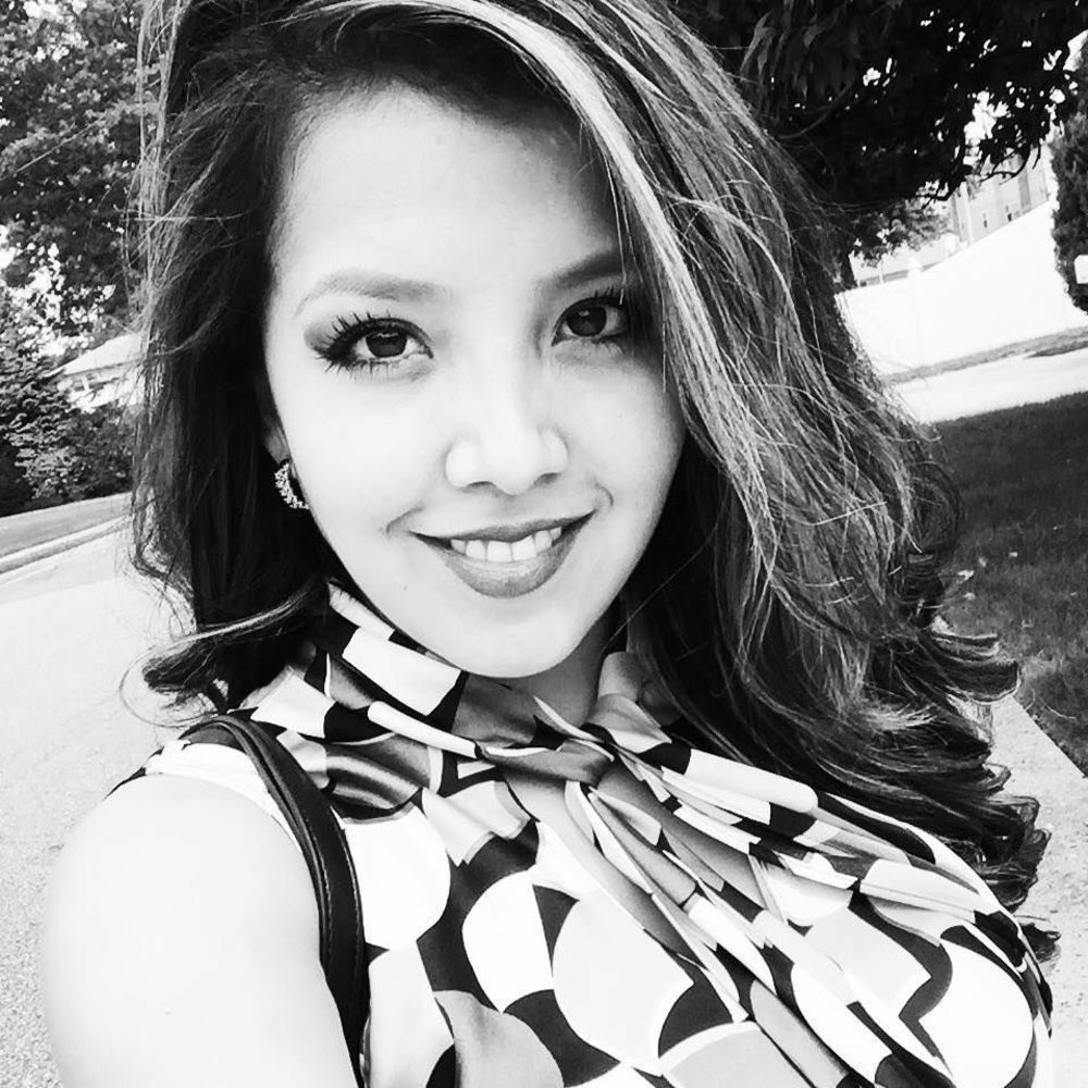 Meet your Posher, Cristina