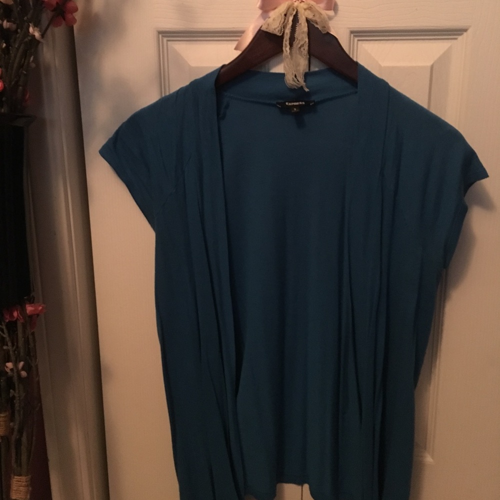 Express: blue cover up