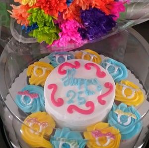 Meet your Posher, Cassandra