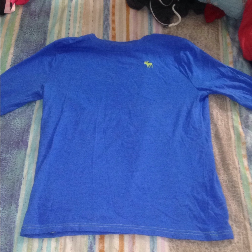 Abrecrombie Kids long sleeve shirts - Picture 2 of 4