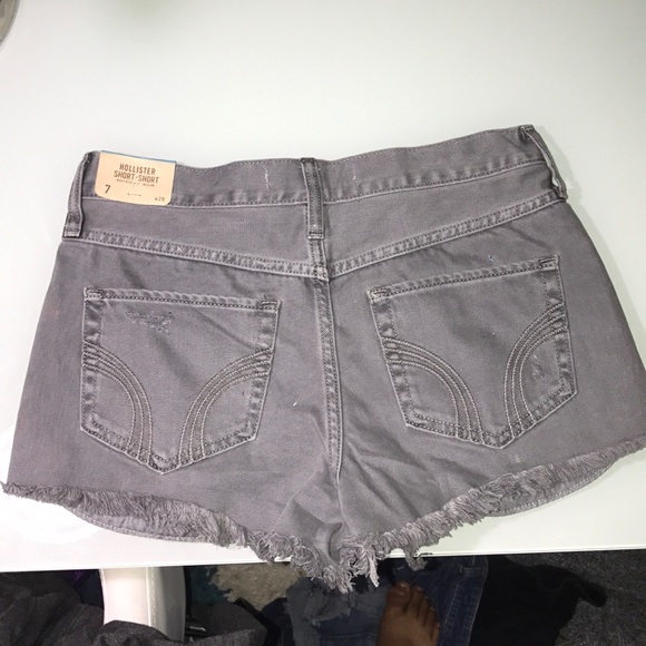 grey short-shorts - Picture 2 of 2