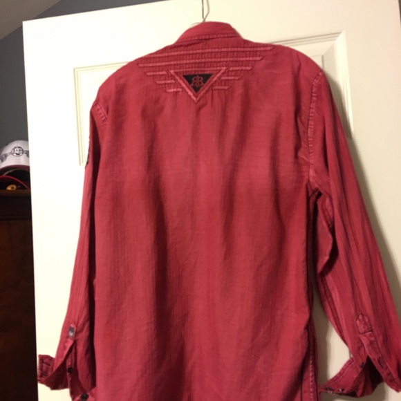 Red button up Roar shirt from Buckle - Picture 5 of 8