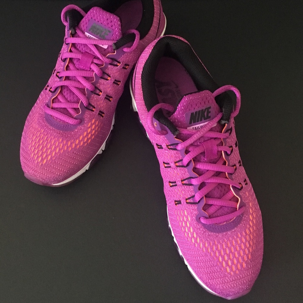 Nike Tailwind Women's Sneaker Sz 7.5