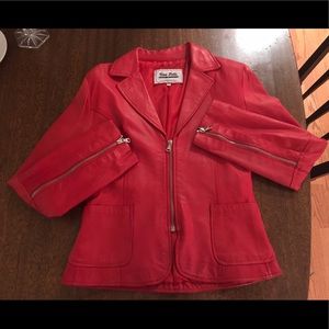 Red leather cropped jacket/blazer w/ zipper, small