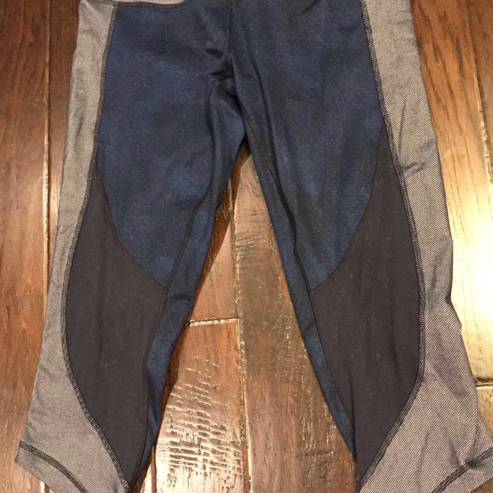 Rare lululemon crops.