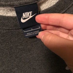 Nike crew neck sweater