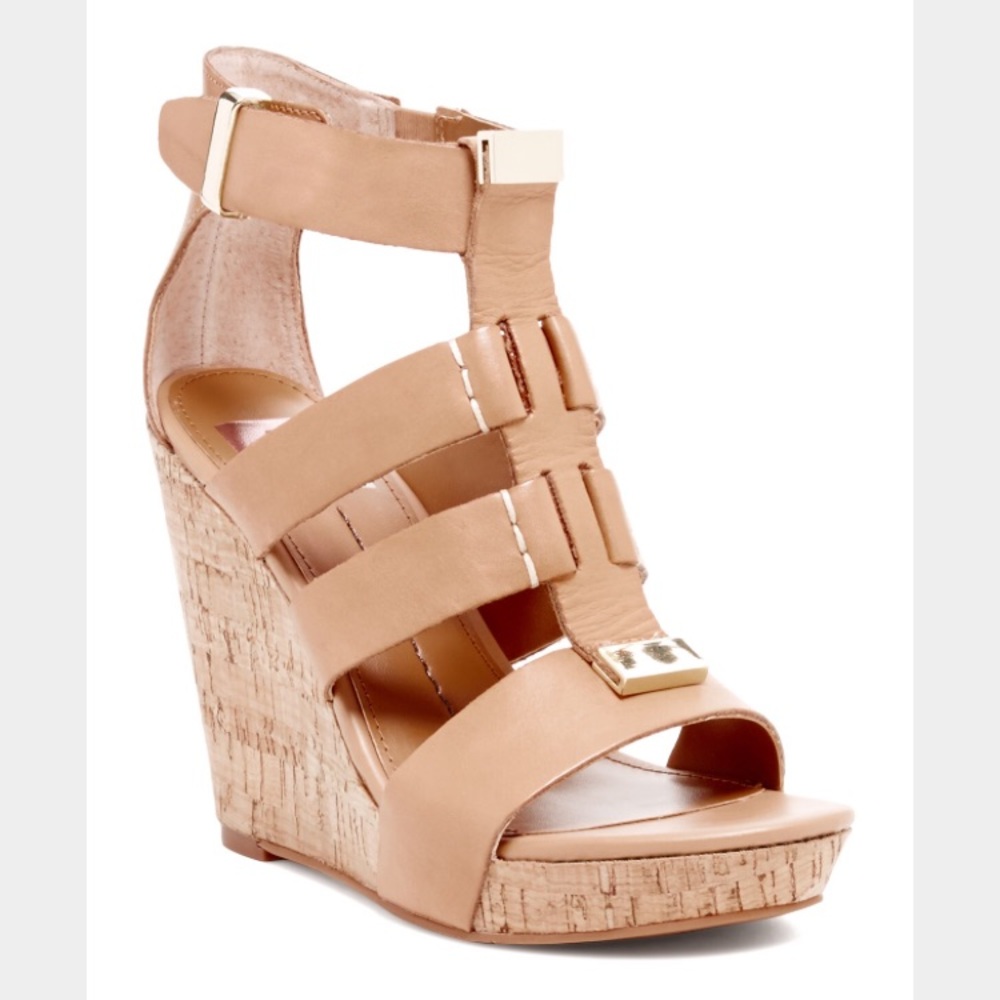 [DV by Dolce Vita] Tan Wedge Sandal with Gold