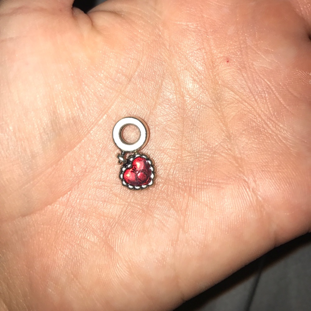 Red heart pandora charm!