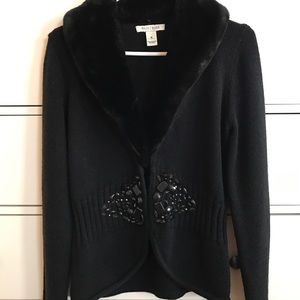 White House Black Market black sweater M