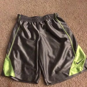 Nike size 7 shorts