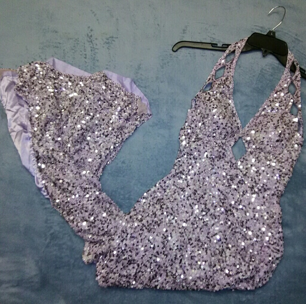 FINAL PRICE DROP! HOMECOMING SEQUINED FORMAL DRESS