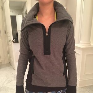 lululemon half zip, soft sweatshirt