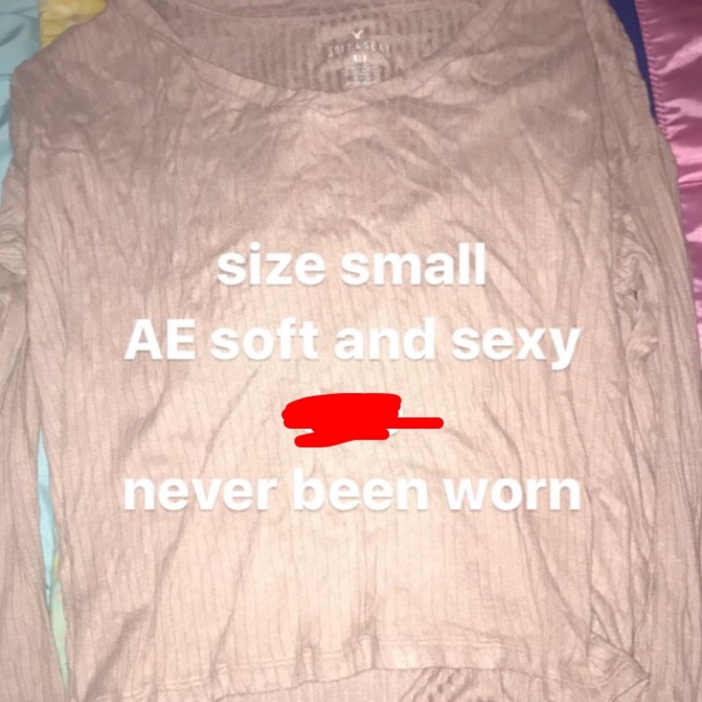 American Eagle long sleeve