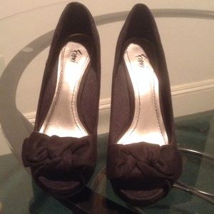 Black Open Toed Bow Tie Heels