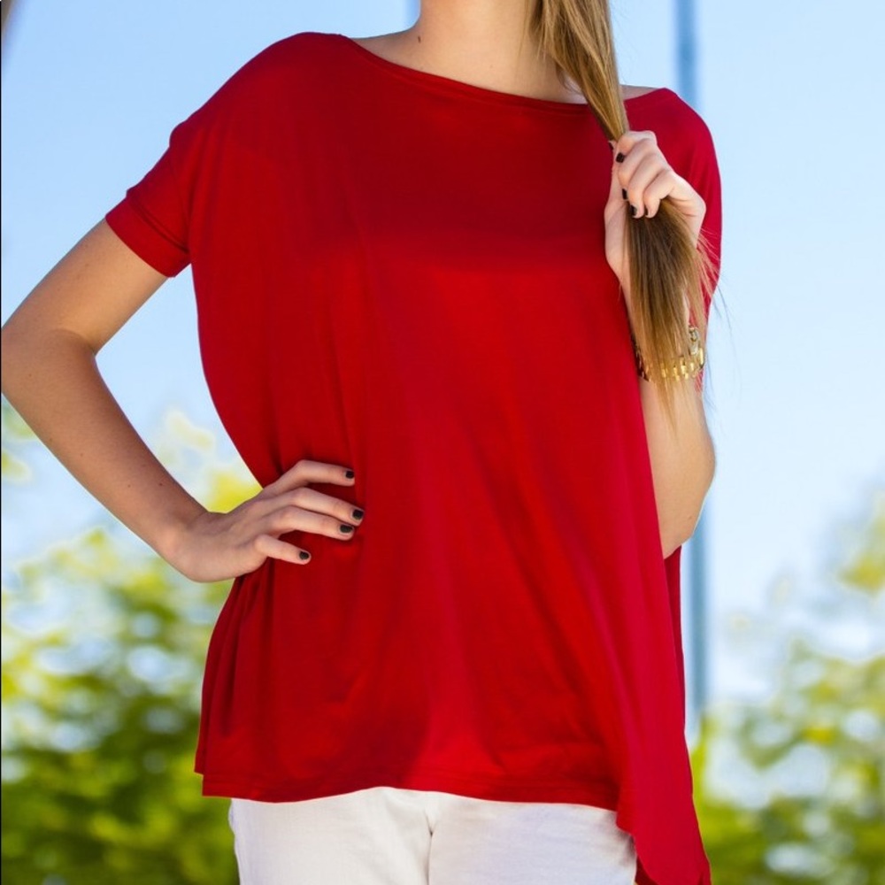 Red piko shirt