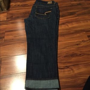 American Eagle jean capris