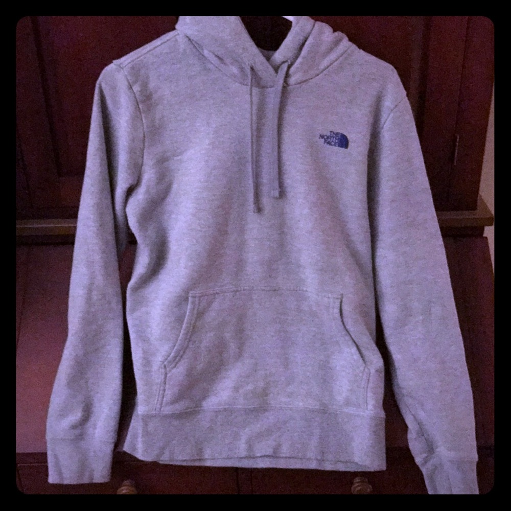North Face Hoodie! 🏕