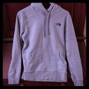 North Face Hoodie! 🏕