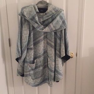 Lindsey thornburg cloak