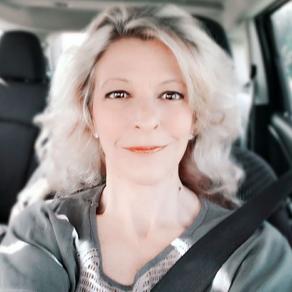 Meet your Posher, Lisa