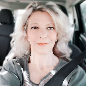 Meet your Posher, Lisa