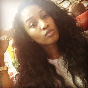 Meet your Posher, Adrian