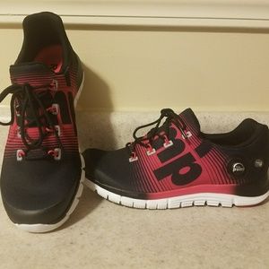 Woman's Reebok pump running shoes