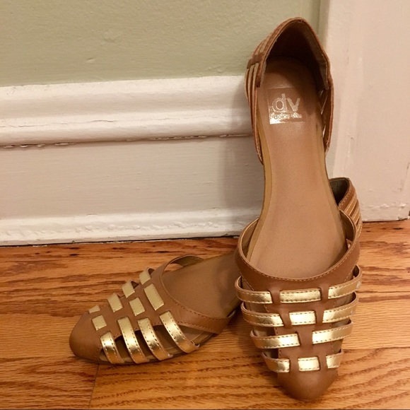 Dolce Vita Shoes - Dolce Vita gold and brown woven flats