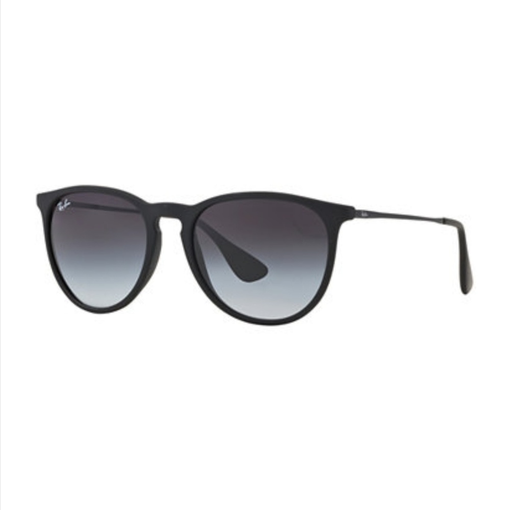 Black polarized Ray Ban Erika sunglasses