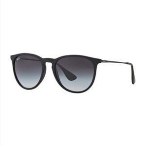 Black polarized Ray Ban Erika sunglasses