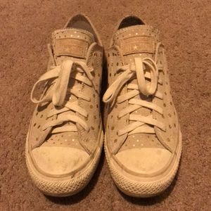 Converse dot sneakers