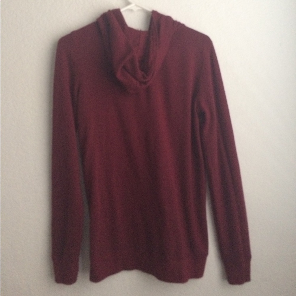 Red jacket - Picture 2 of 3