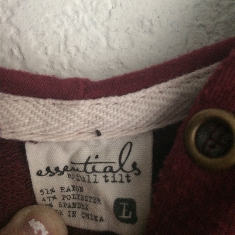 Red jacket - Picture 3 of 3