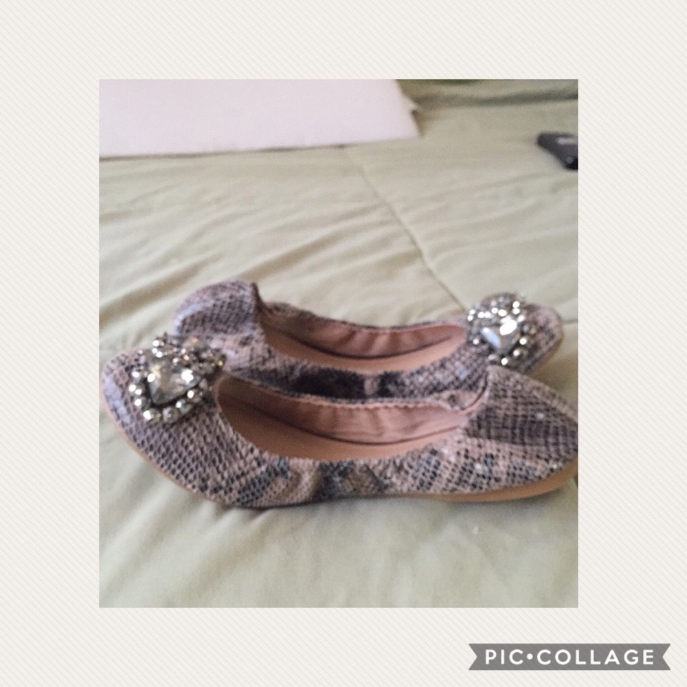 bp. Flats never worn - Picture 3 of 8