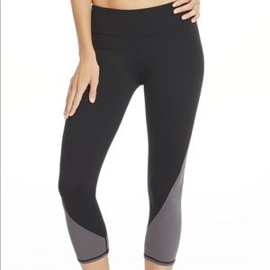 FABLETICS CAPRIL LEGGING SIZE XL
