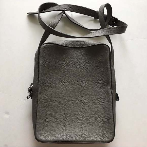 Authentic BURBERRY Shaldon Saffiano Calf Leather Crossbody Messenger Purse Bag - Picture 6 of 10