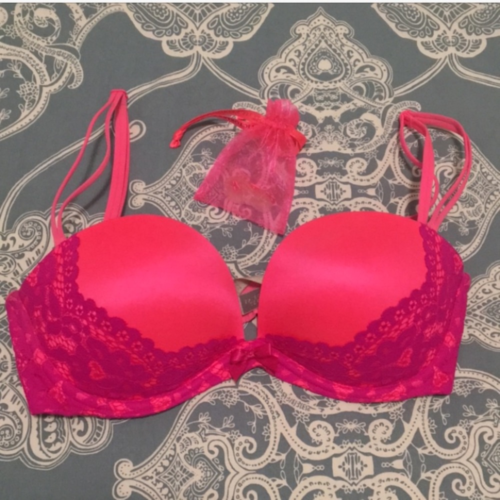 VS Very Sexy Strapless Bra