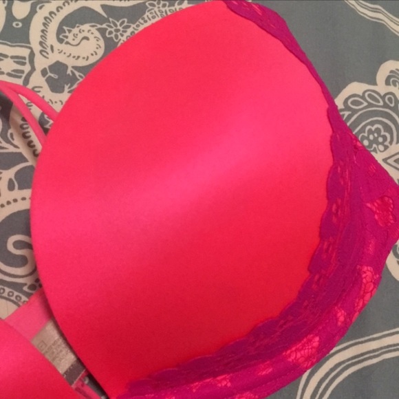 VS Very Sexy Strapless Bra - Picture 5 of 5