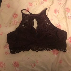 Aeire bralette