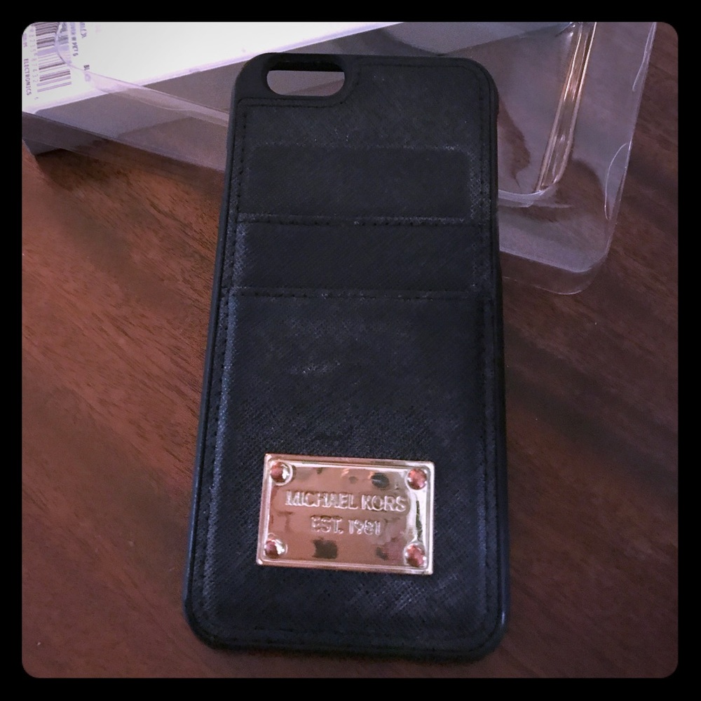 Michael Kors iPhone 6 leather snap on case