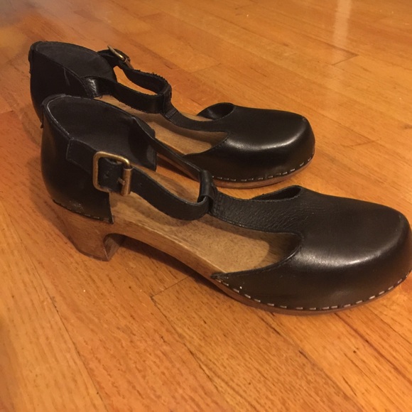 Kelsi Dagger Brooklyn KBD Casablanca Clogs - Picture 2 of 4