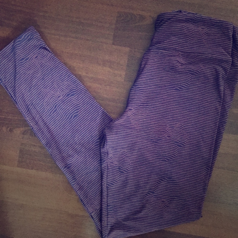 Hidden Minnie Disney OS lularoe leggings