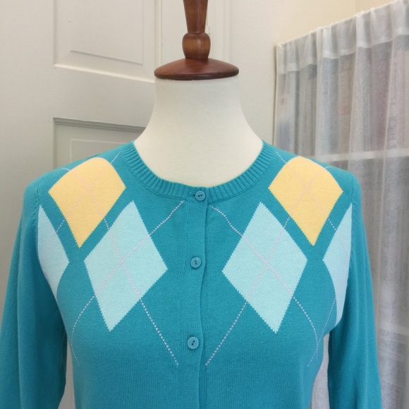 NWOT Bundle of 2 3/4 sleeve sweater - Picture 5 of 8