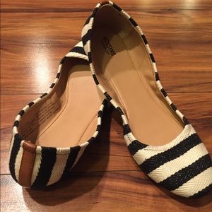 NEVER WORN Mossimo Supply Co. ballet flats