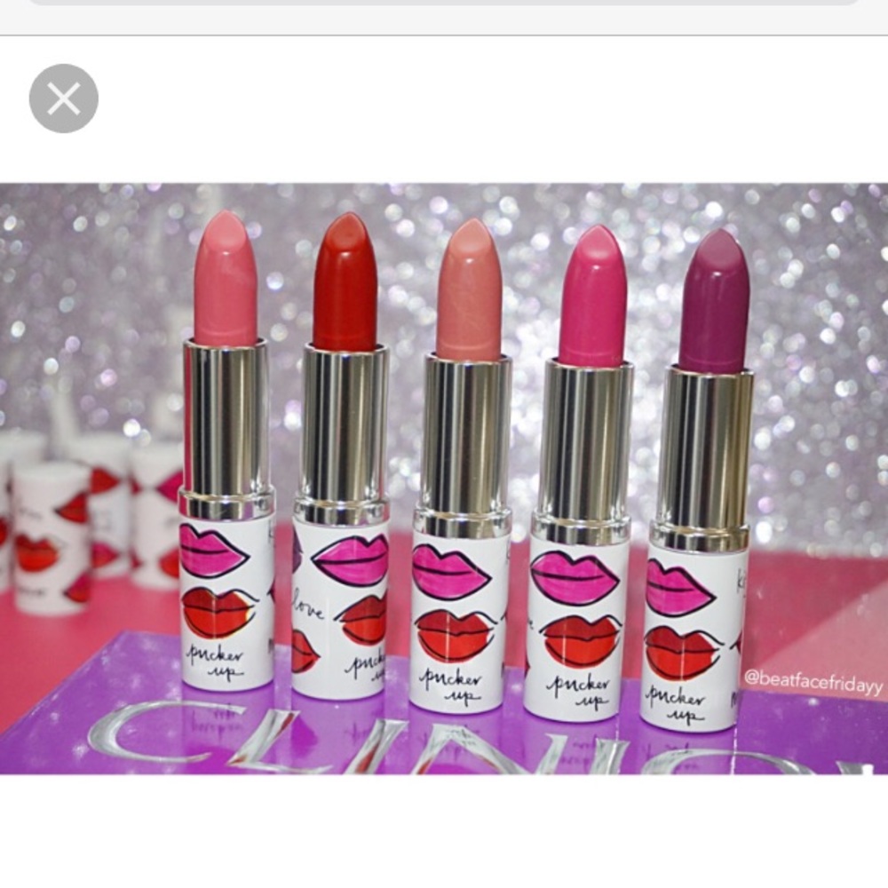 Clinique Kisses Matte Lip Set