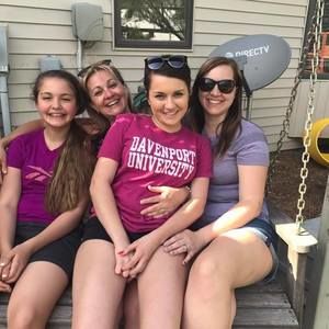 Meet your Posher, Dawn