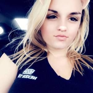 Meet your Posher, Hailey