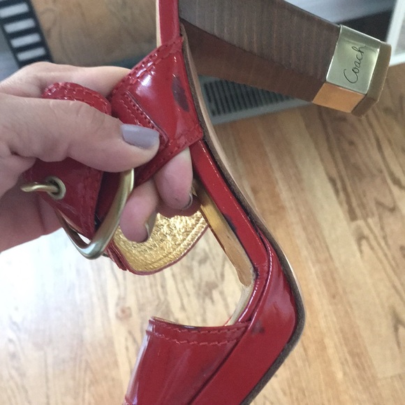 Red Coach Slides - Picture 5 of 5